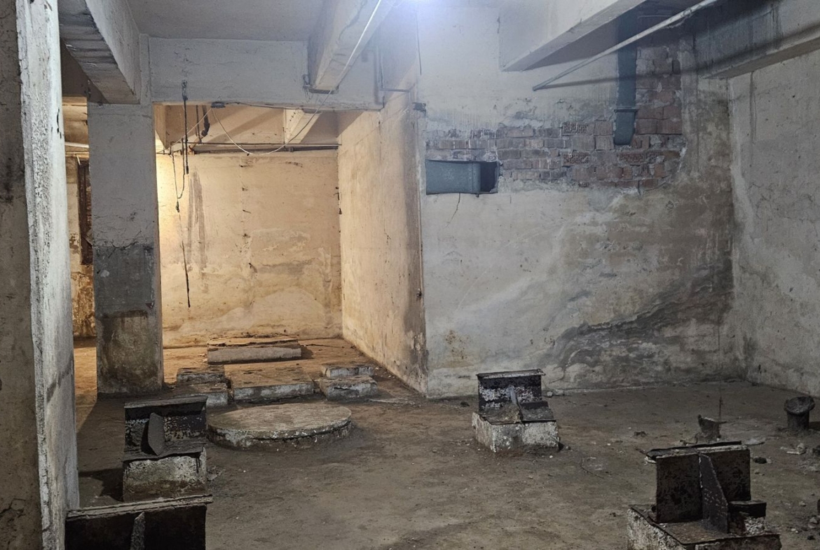 Drumul intre Tarlale spatiu 700 mp
