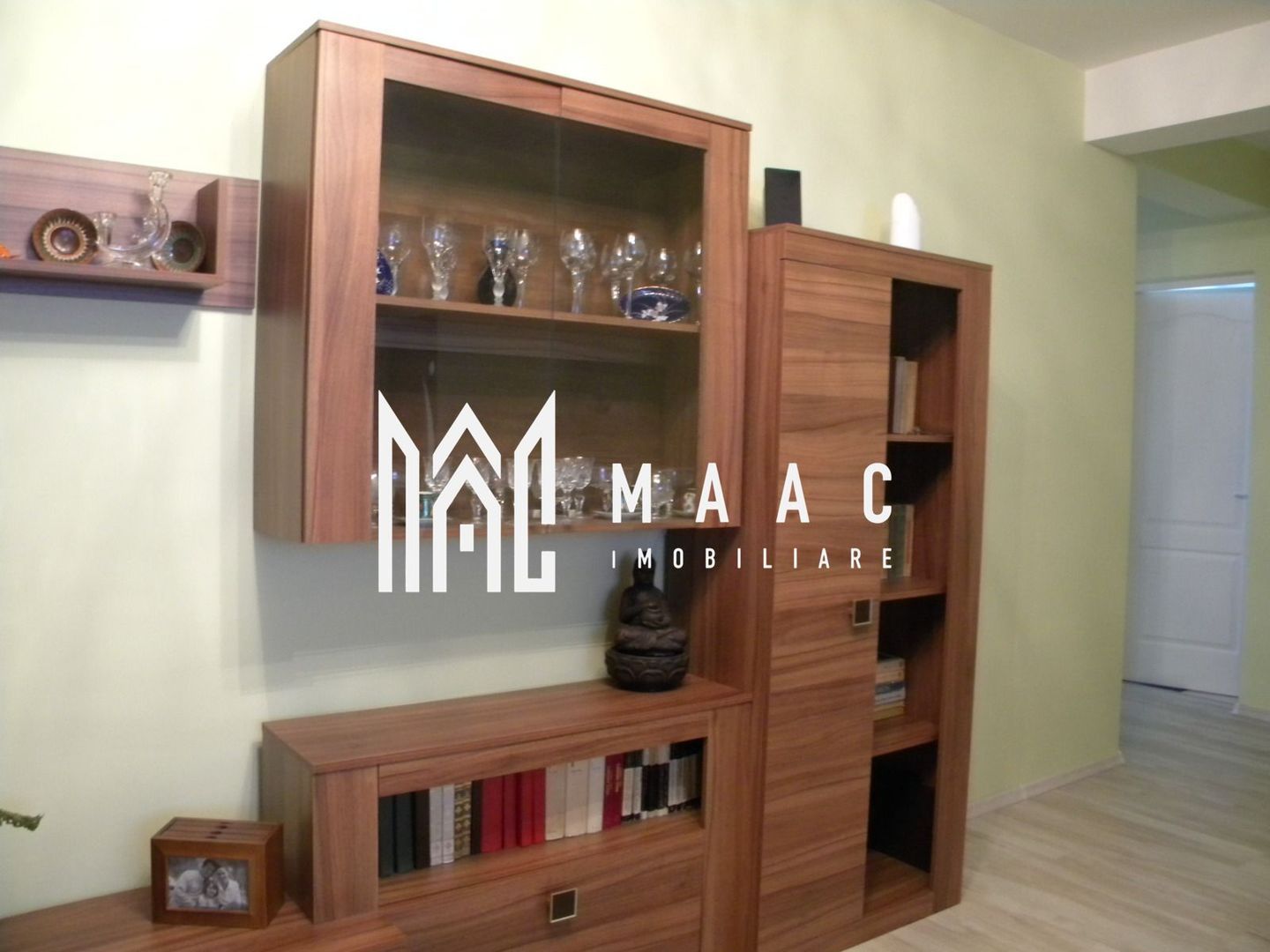 Apartament 4 camere I Decomandat I Loc parcare I Turnisor