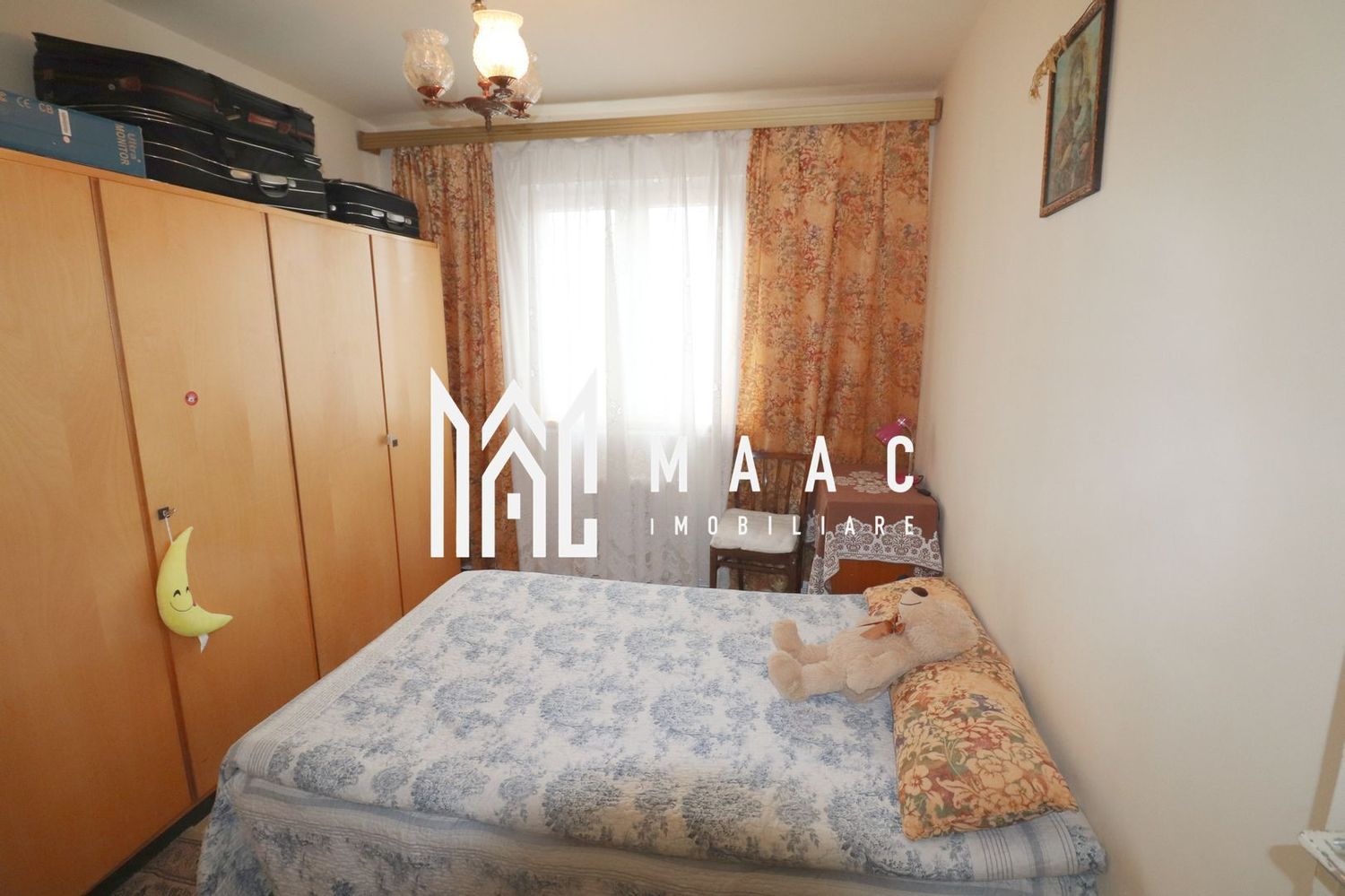 Apartament cu 2 camere | Balcon  |  Pivnita | zona Vasile Aaron