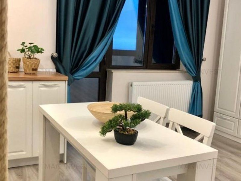 Exclusivitate – apartament cu o camera, 45 m – Italian Residence, Mall