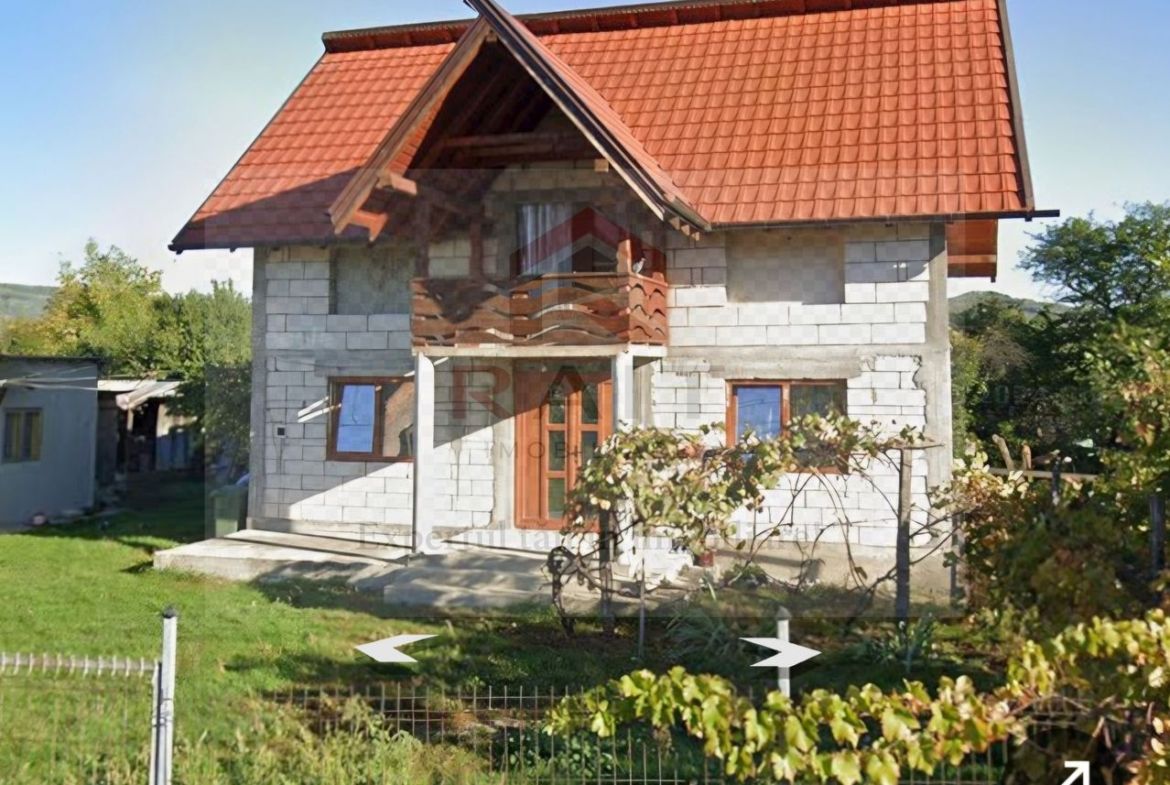 Casa de Vanzare Tigveni Arges