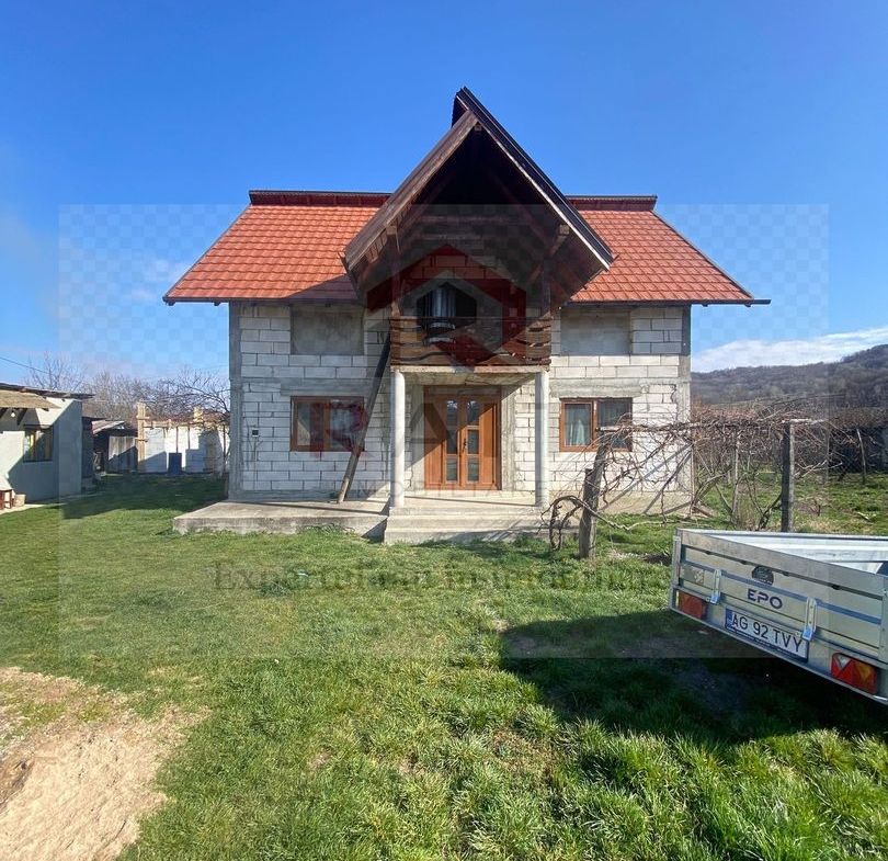 Casa de Vanzare Tigveni Arges