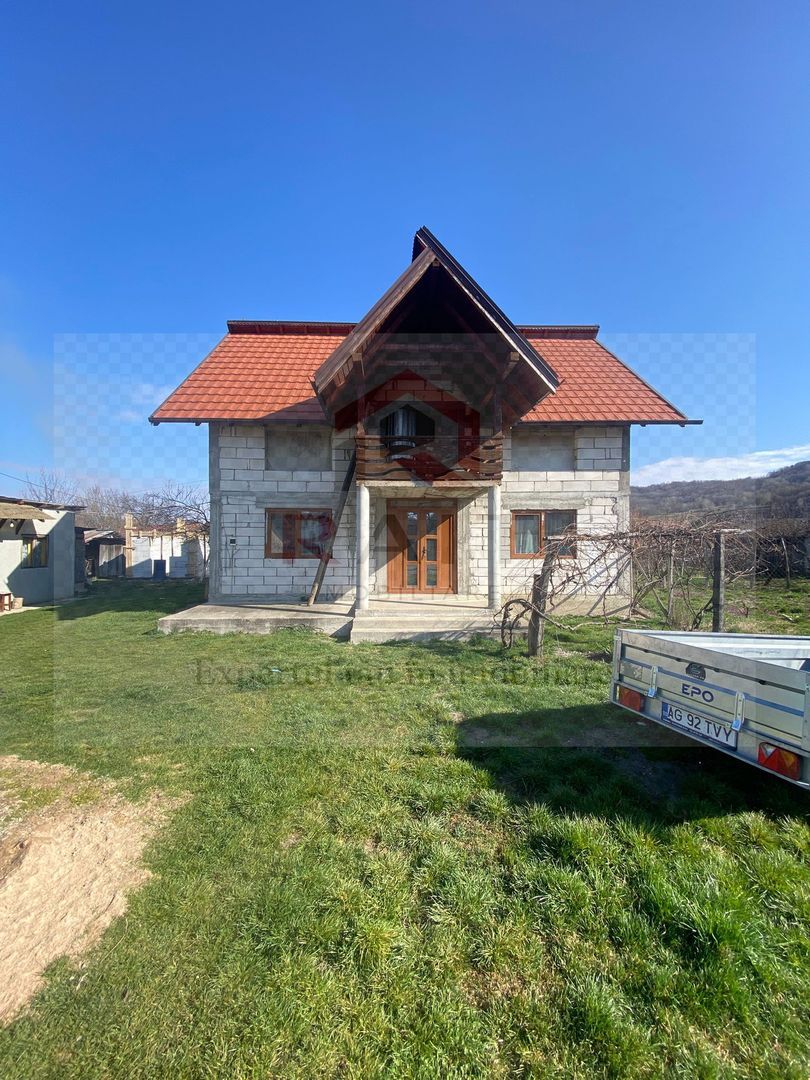 anBn-6887 Casa de Vanzare Tigveni Arges