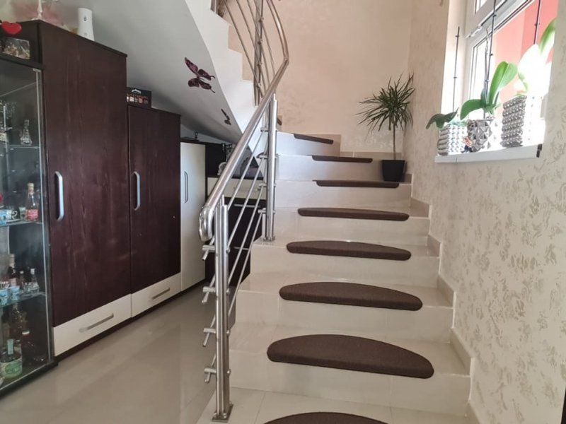 Vila P+1E+M  – zona General – Micro 14