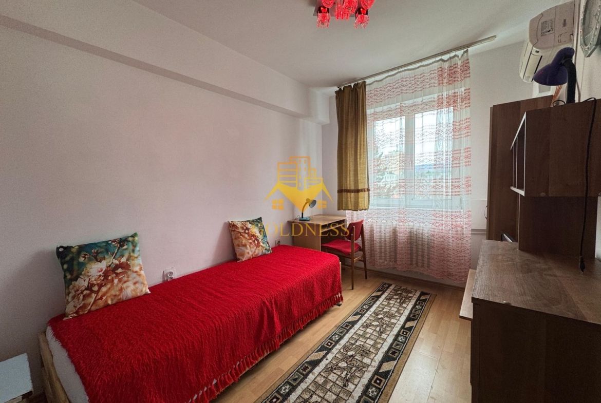 3 camere, semi, 4/4, balcon, Gheorgheni Zona Titulescu, Interservisan