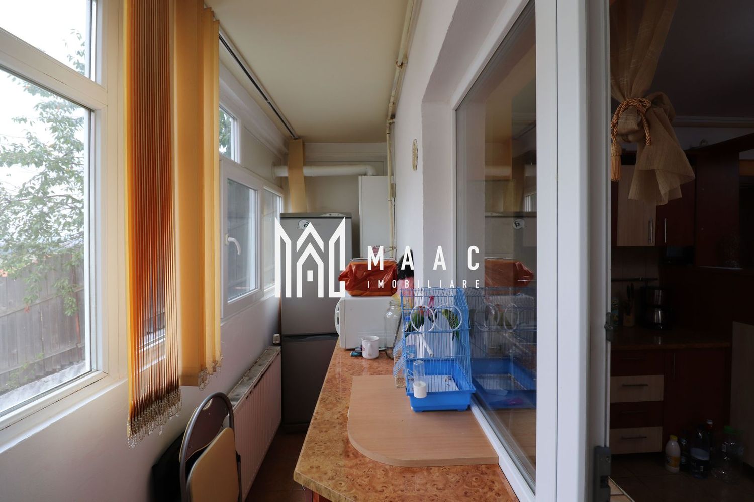 Apartament 3 camere  | Etaj 1 | Parcare privata  | Strand II
