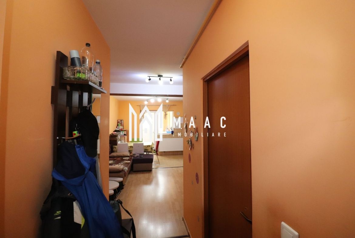 Apartament 3 camere  | Etaj 1 | Parcare privata  | Strand II