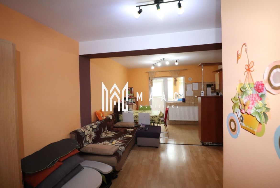 Apartament 3 camere  | Etaj 1 | Parcare privata  | Strand II