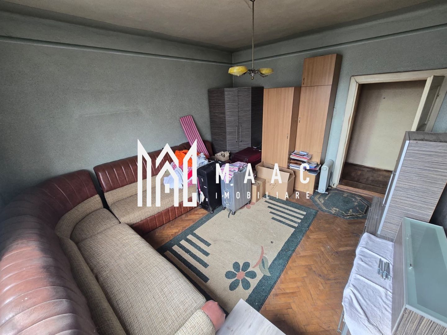 anBn-7285 Apartament la casa 4 camere 300 teren zona Centrala