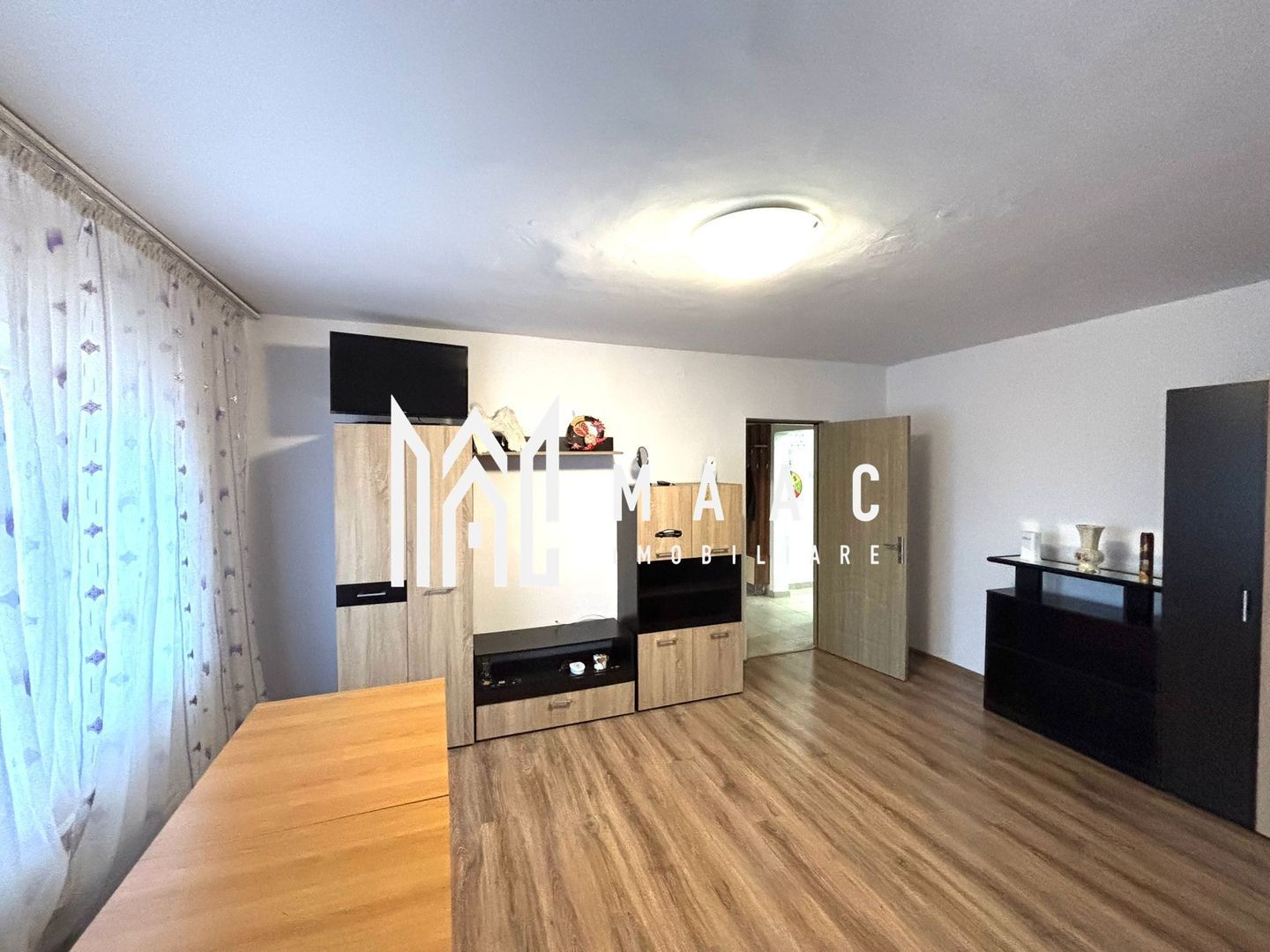 anBn-7334 Apartament 3 Camere | Decomandat | 2 Bai | Terezian