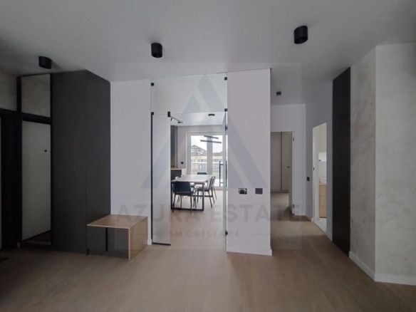 Apartament lux 85 mp utili 3 camere 2 bai si parcare subterana Central