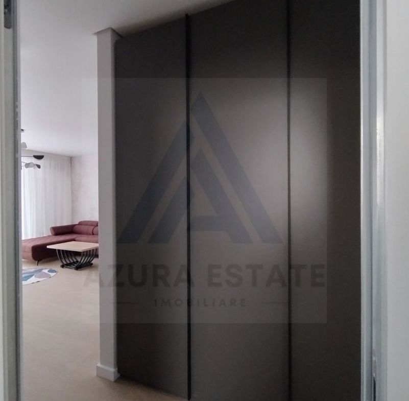 Apartament lux 85 mp utili 3 camere 2 bai si parcare subterana Central