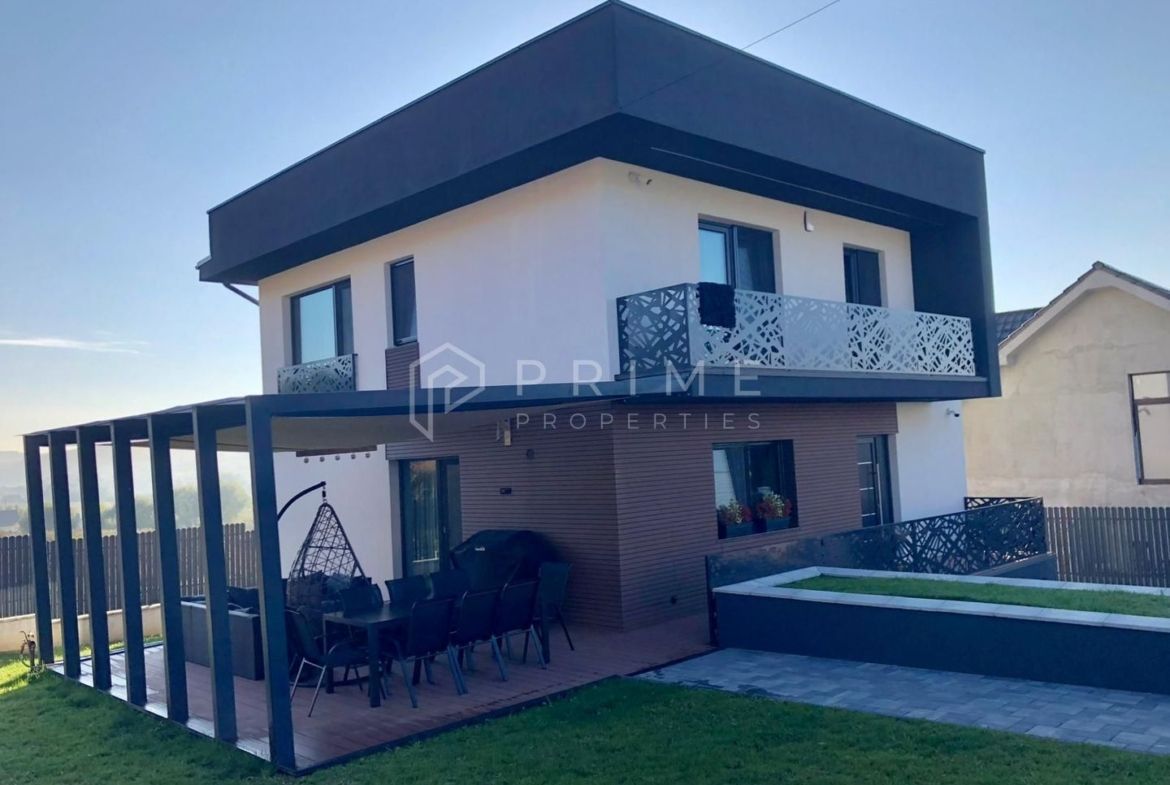 VILĂ PREMIUM ÎN CARTIERUL TUDOR