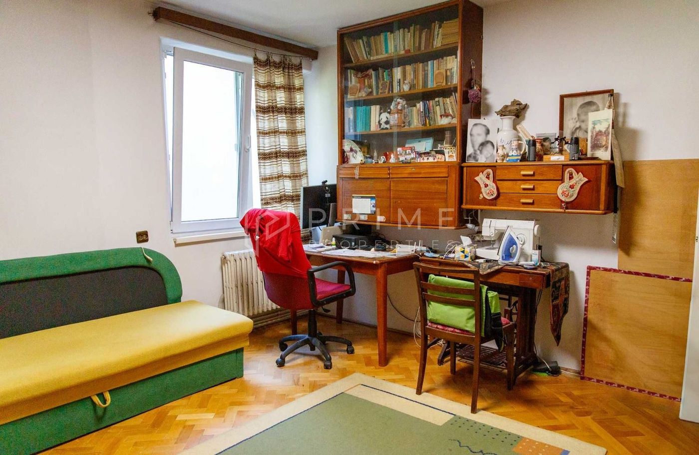Apartament spațios cu 3 camere, decomandat – Zona 7 Noiembrie / UMFST
