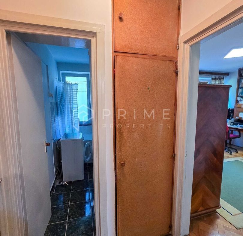 Apartament spațios cu 3 camere, decomandat – Zona 7 Noiembrie / UMFST