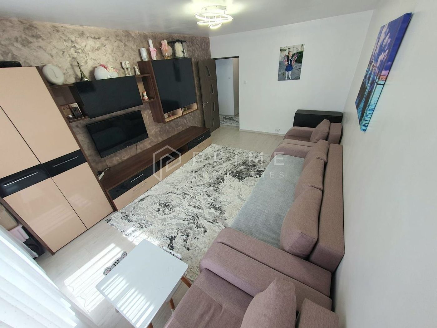 anBn-7999 Apartament cu 2 camere, complet renovat – Cartier Unirii, Etaj 1/4