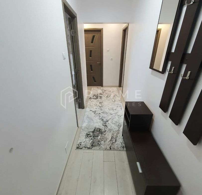 Apartament cu 2 camere, complet renovat – Cartier Unirii, Etaj 1/4