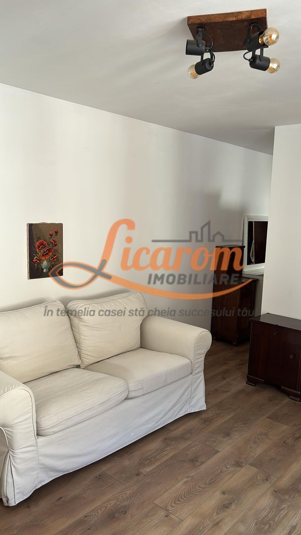 Proprietate saseasca cu 2 corpuri de casa, Comuna Vulcan,Brasov.