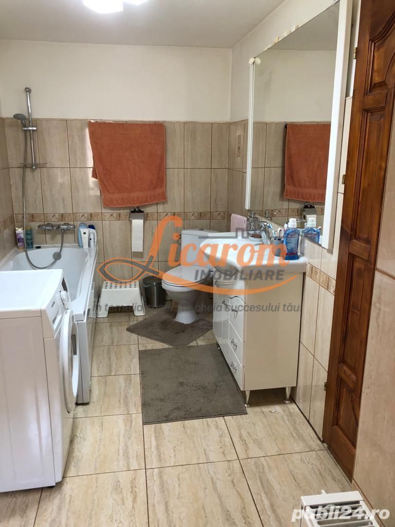 Proprietate saseasca cu 2 corpuri de casa, Comuna Vulcan,Brasov.