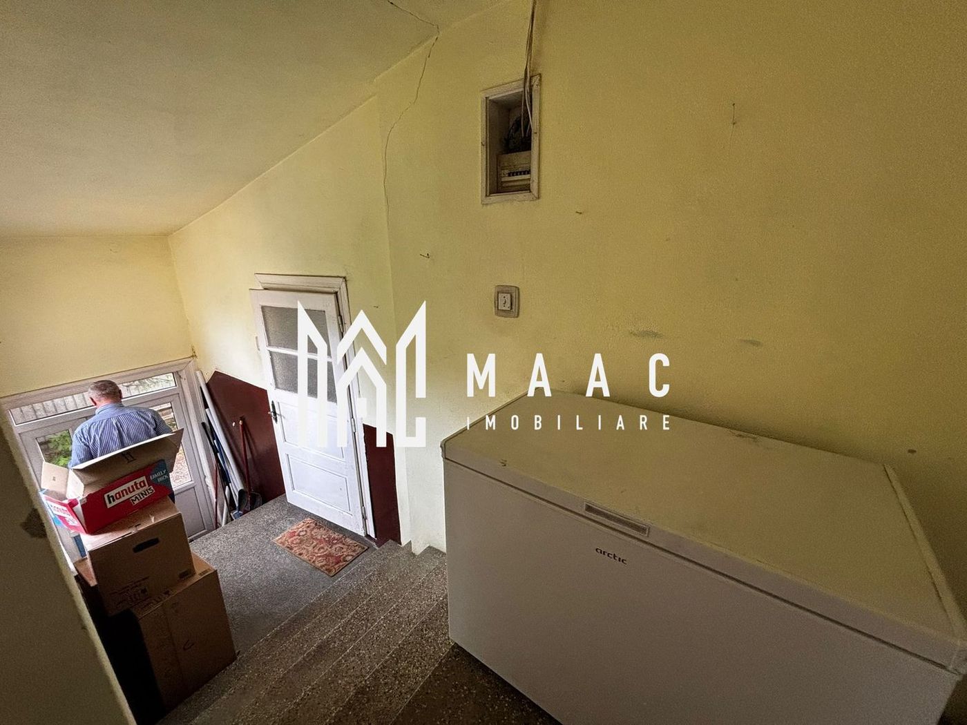 Casă individuală | Teren 1.652 mp | Curte liberă 846 mp | Șura Mica
