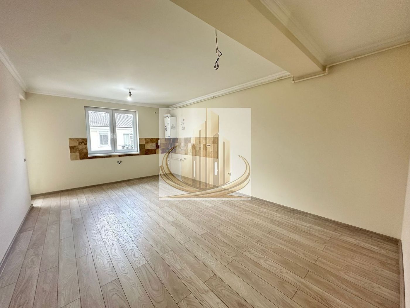 2 Cam, 2 dressing-uri, Finisaje Premium | Giroc– Hotel IQ | Investitie