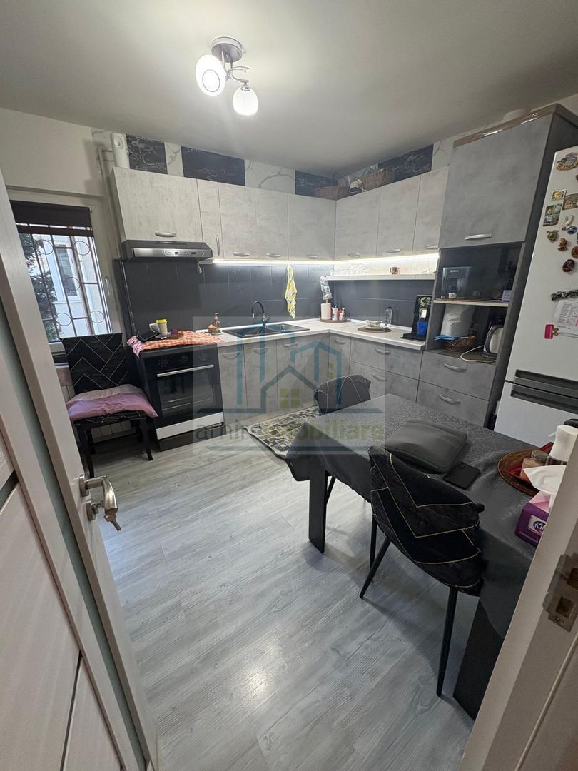 Apartament 3 camere decomandat,  – Pantelimon, Ilfov | Parcare + boxă