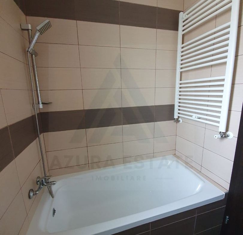 Garsoniera decomandata 33 mp utili in Cartier Belvedere zona Turnișor