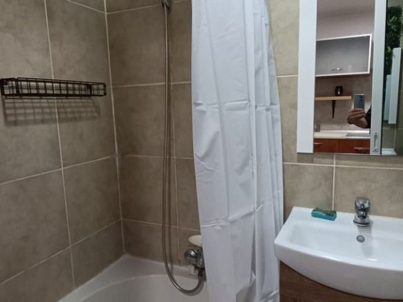 De vanzare garsoniera micro 40, et. 3/3, 27.000 euro