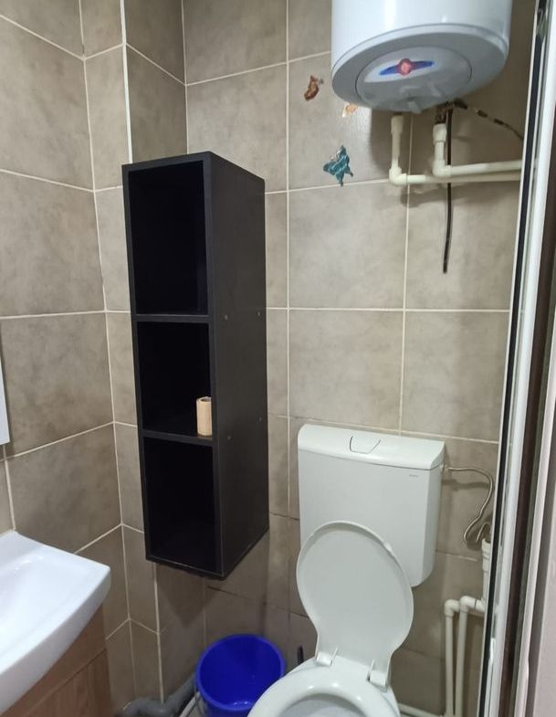 De vanzare garsoniera micro 40, et. 3/3, 27.000 euro