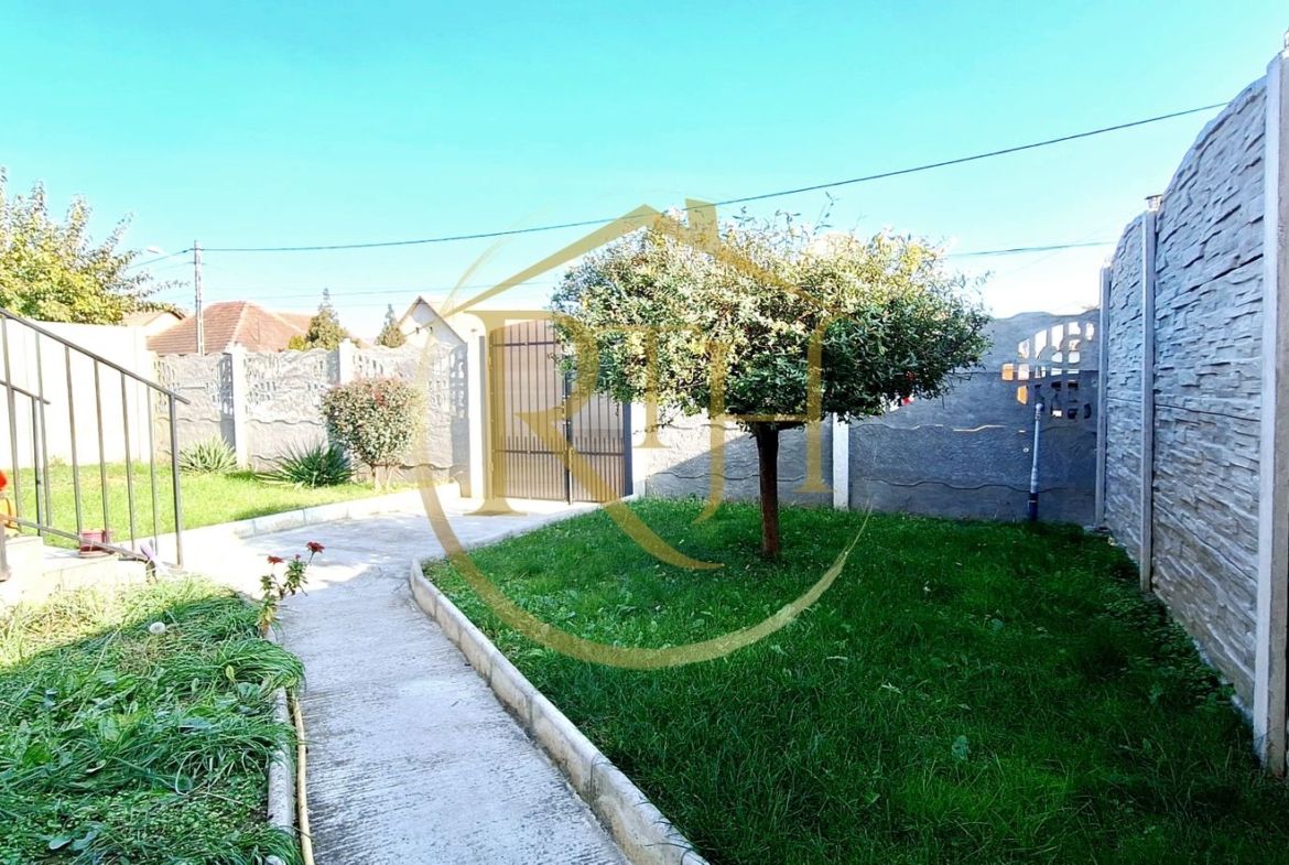 Oferim spre inchiriere casa individuala cu 3 camere, Giroc, Aproape de Primarie