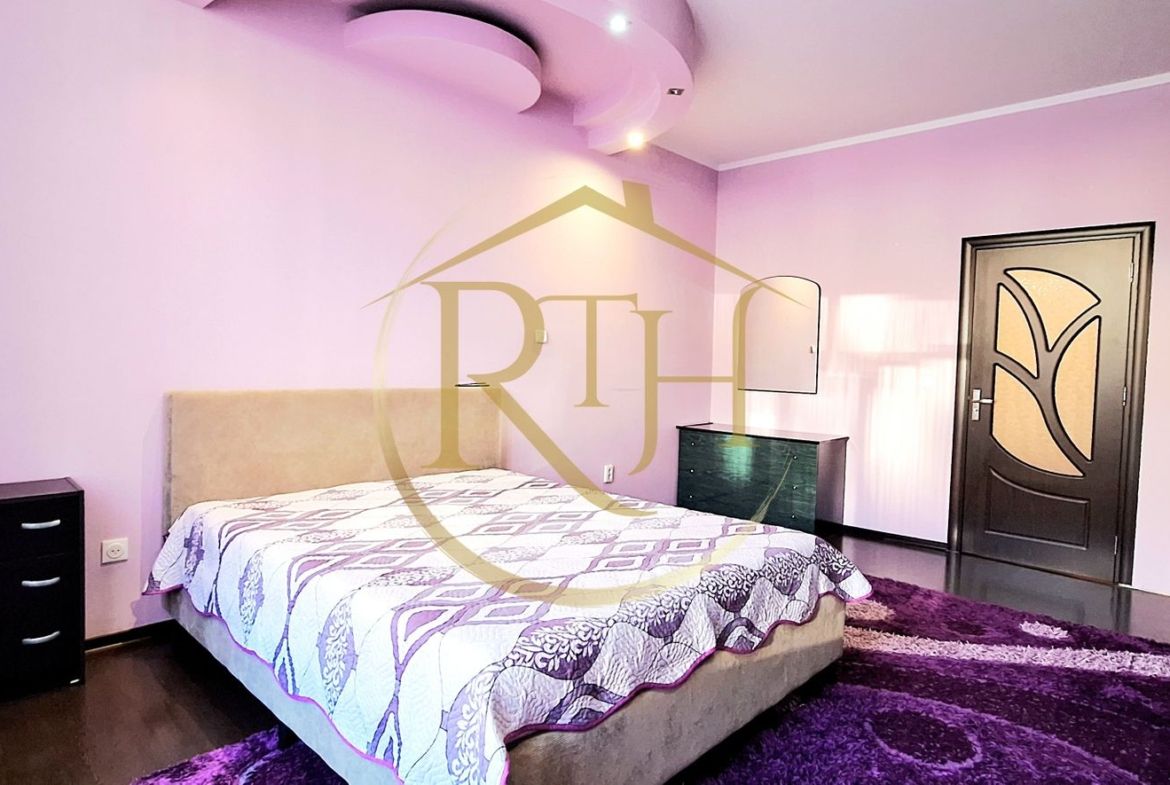 Oferim spre inchiriere apartament spatios, cu 3 camere, aproape de Nokia
