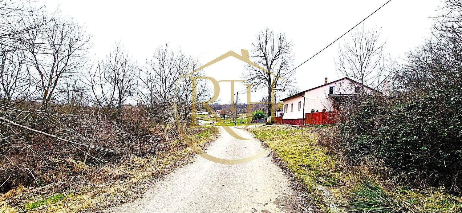Terenuri extravilane de vânzare – Vizma & Crivobara, comuna Secaș, jud. Timiș