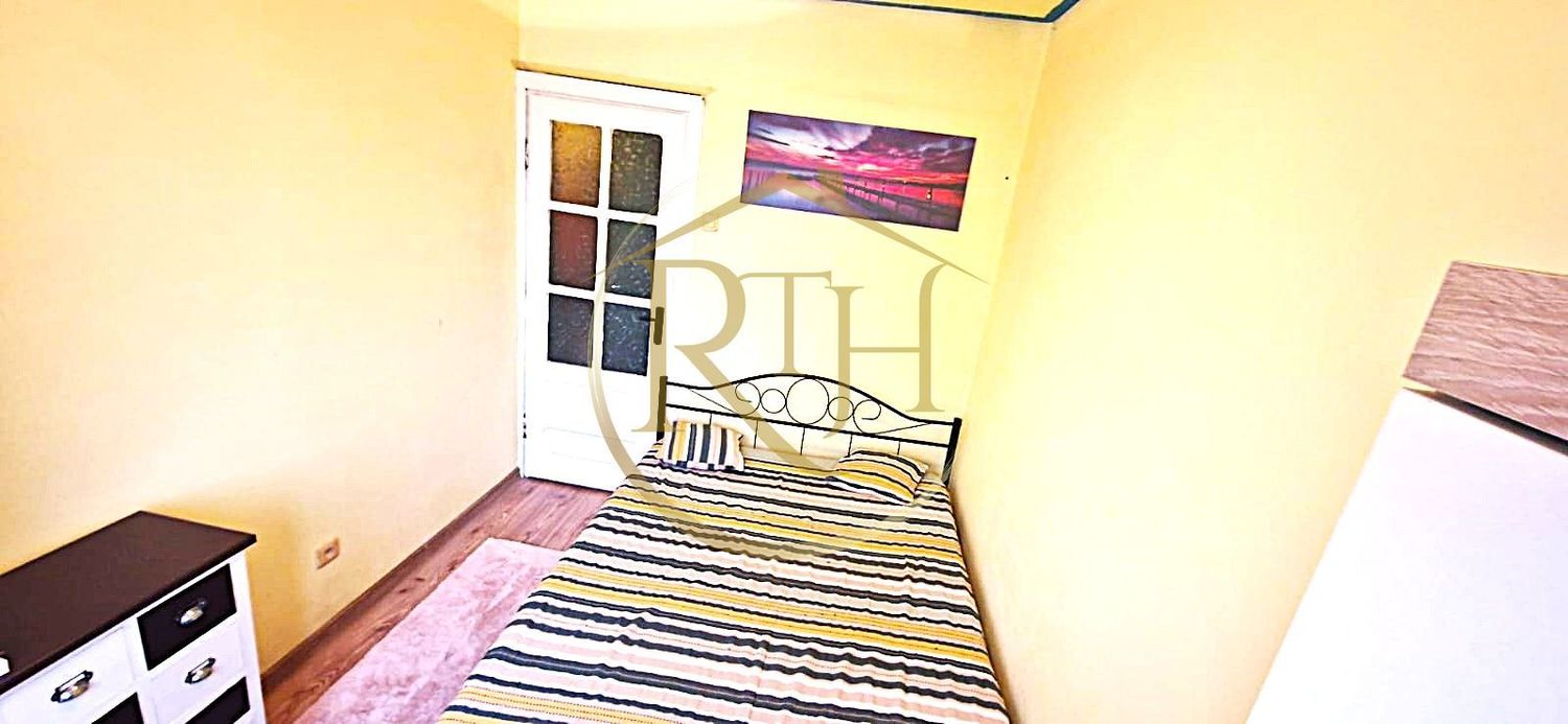anBn-10416 Vand apartament cu 4 camere in zona spitalul judetean,comision ,,0”
