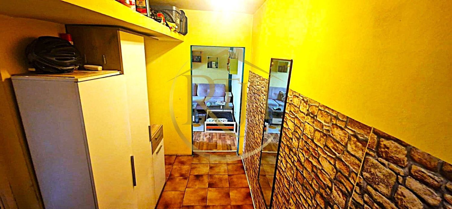 anBn-10422 Vand apartament cu 4 camere in zona spitalul judetean,comision ,,0”