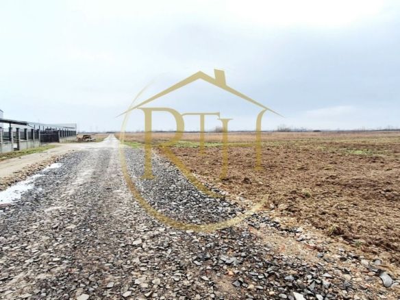 18 loturi de teren, Urseni – oportunitate excelentă pentru investitori