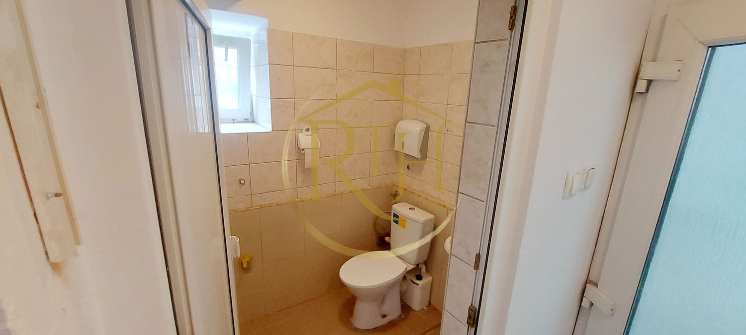 Închiriere spațiu comercial – Zona Centrală – 77 mp