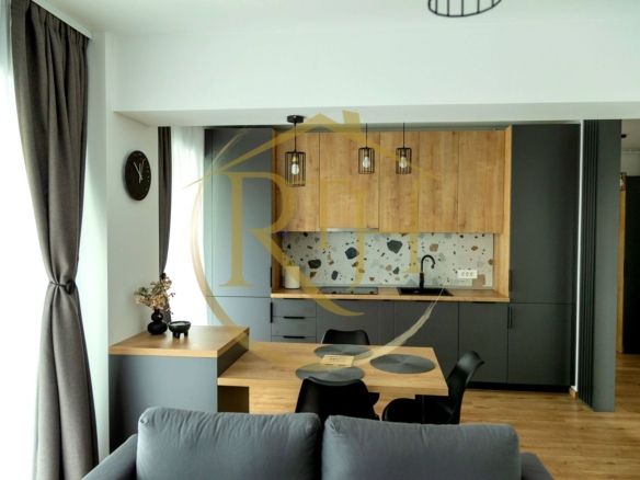 Oferim spre inchiriere apartament cu 3 camere, totul Nou, zona Lipovei,Bloc Nou