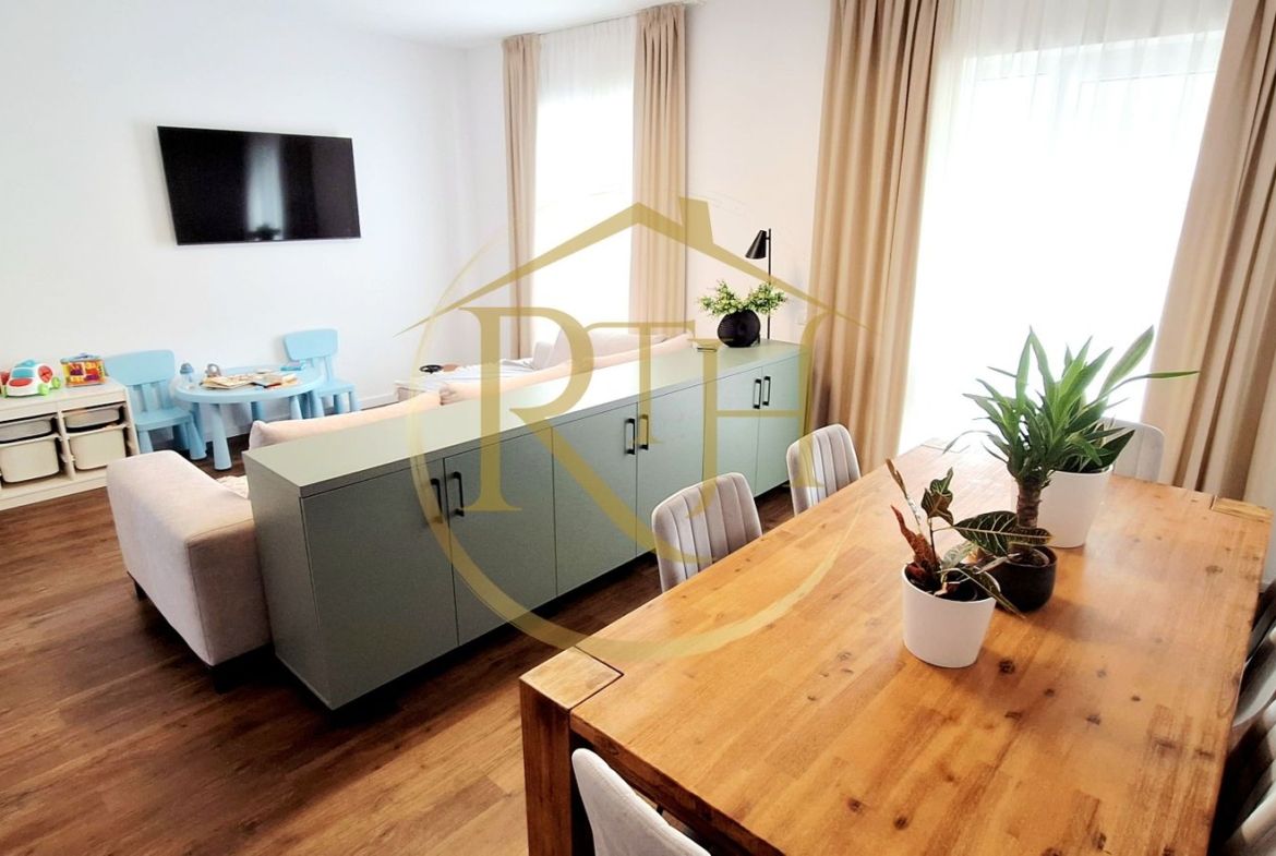 Oferim spre vanzare Casa tip Duplex, situata in Giroc in apropiere de DAF