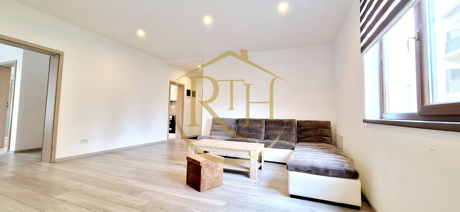 Apartament 3 camere,72 mp utili,4 locuri de parcare, Braytim,Cl Urseni