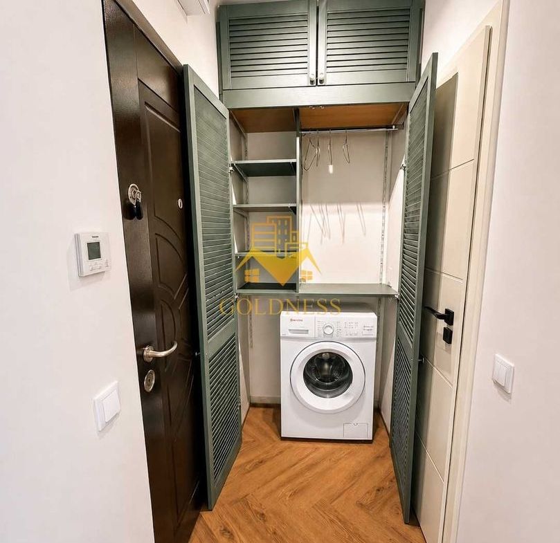 1 camera, Marasti, Premium, The Office, 21 Dec, Bucuresti, Sighismund