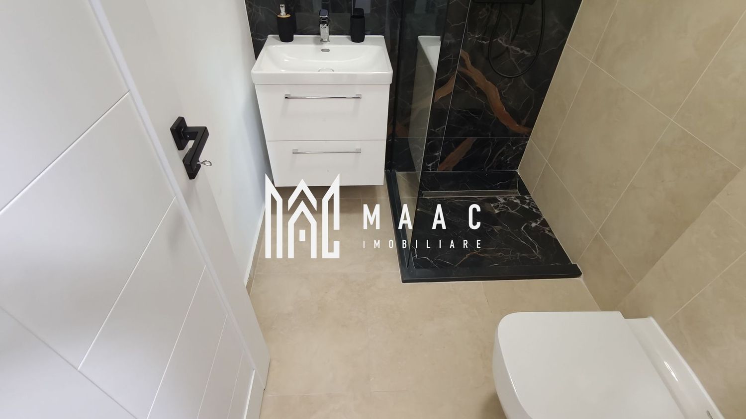 Apartament 3 camere | C. Șurii Mici | 70 mp, 2 băi, parcare