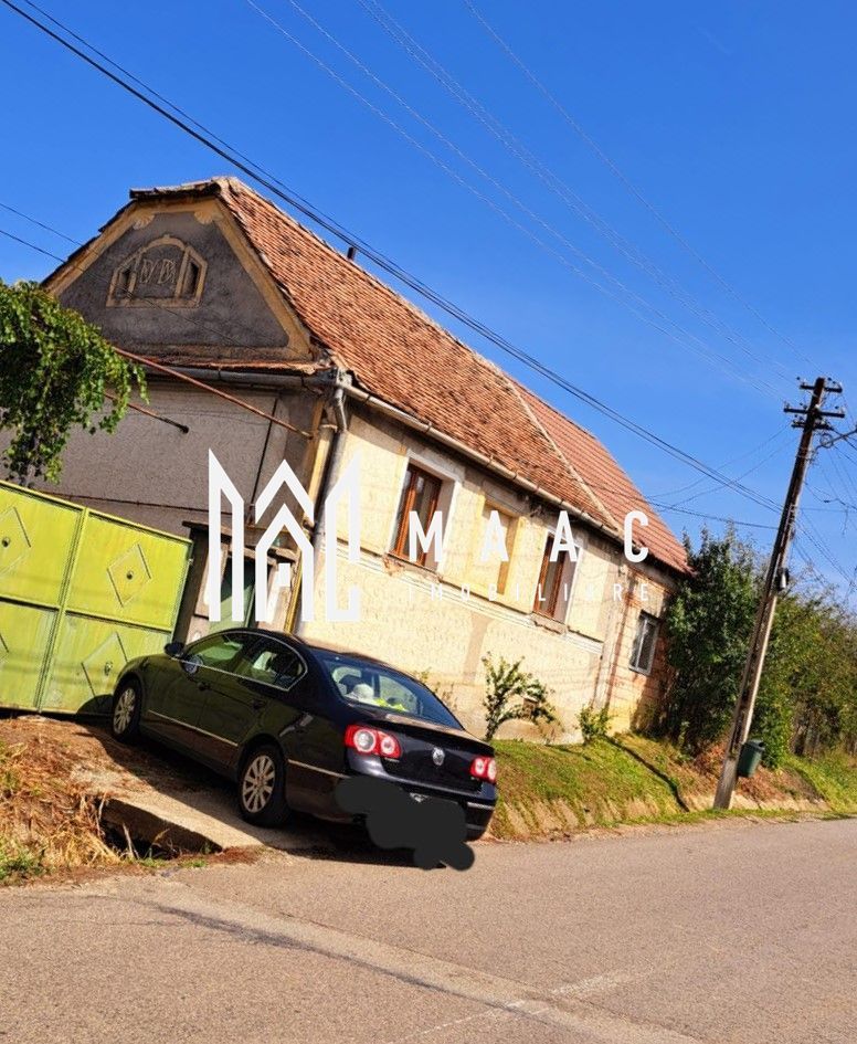 Casă cu teren generos | 18 km de Sibiu | 2400 mp teren | Anexe& Construcție noua