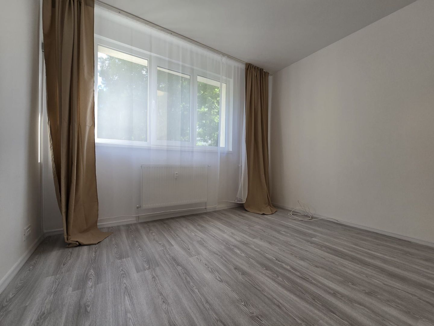 anBn-10871 Ion Mihalache Clabucet apartament 2 camere de vanzare