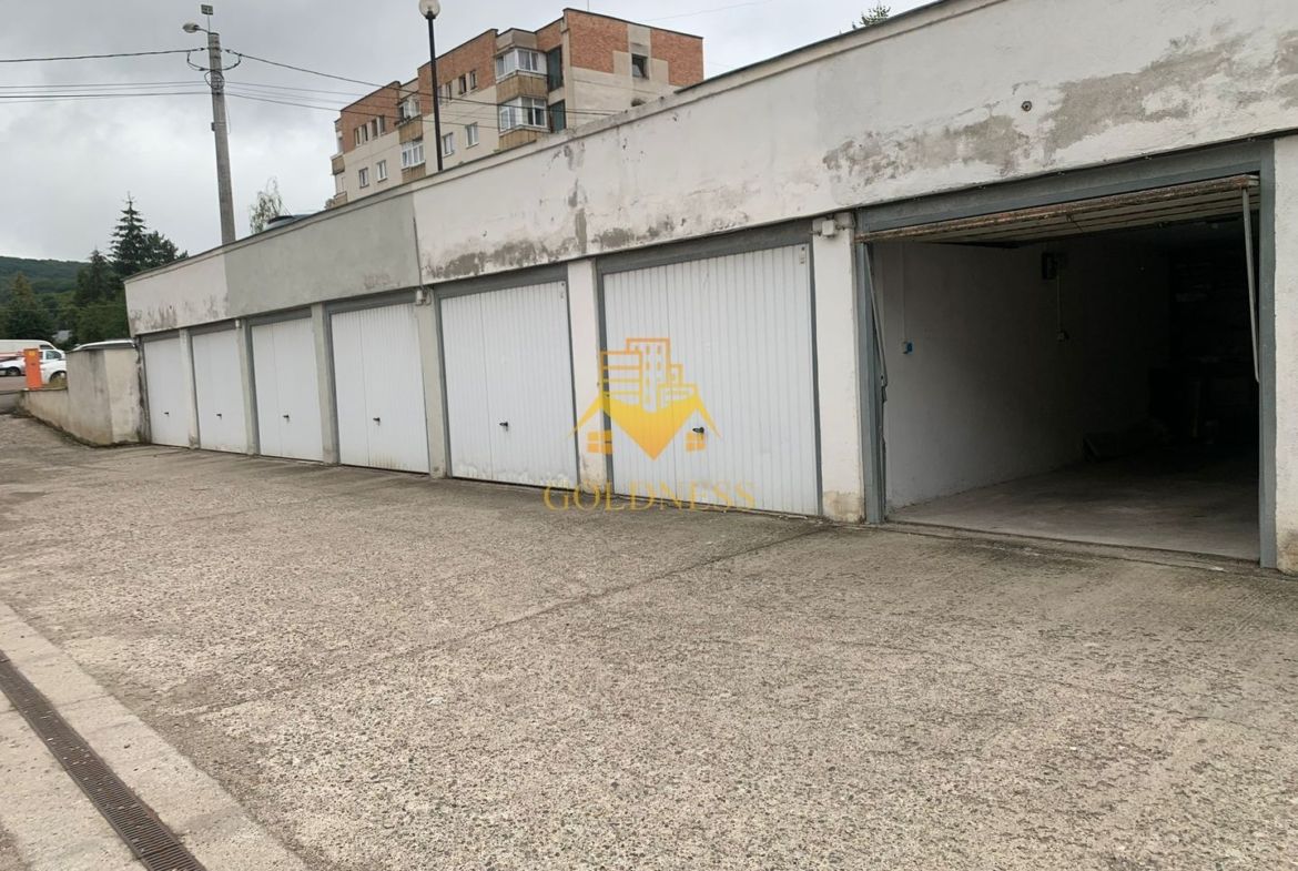 4 camere, 100mp, Manastur, Primaverii, Mc Donalds, Petrom, Garaje