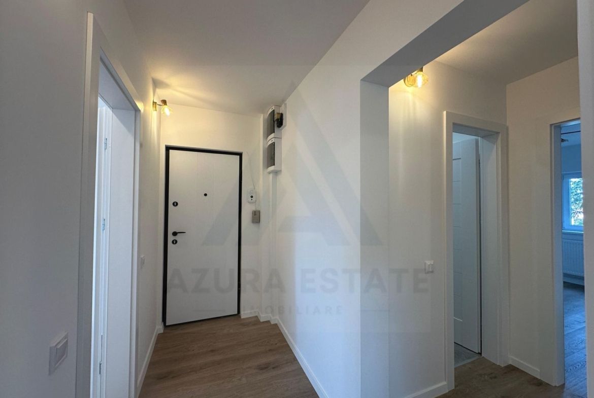 Apartament 3 camere 64 mp utili 2 bai etaj 1 complet renovat Strand
