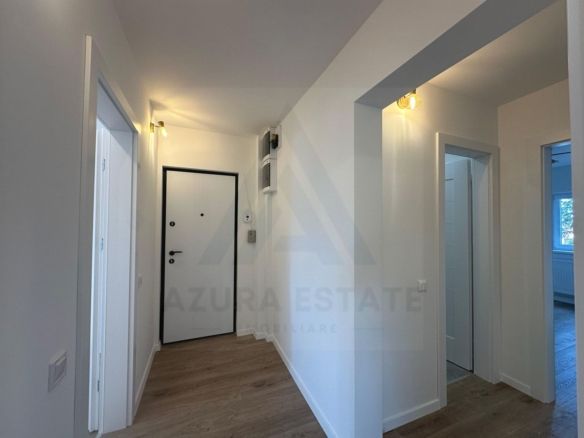 Apartament 3 camere 64 mp utili 2 bai etaj 1 complet renovat Strand