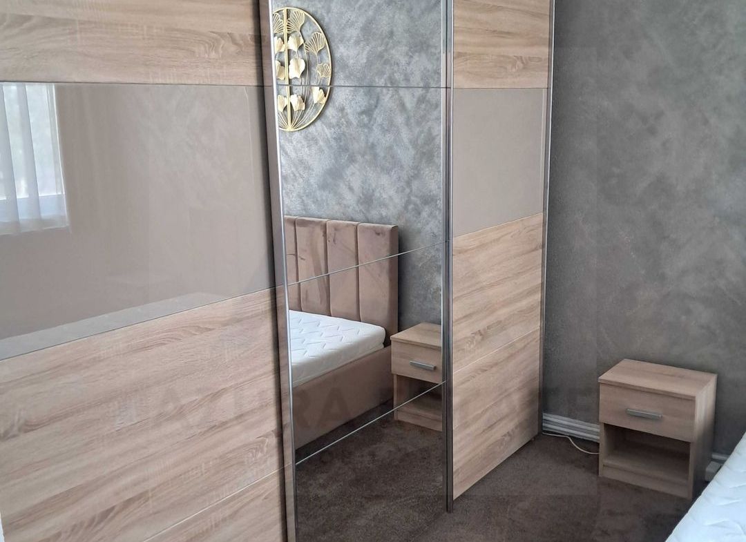 Apartament 2 camere decomandat 71 mp utili  etaj 1 in zona Centrala