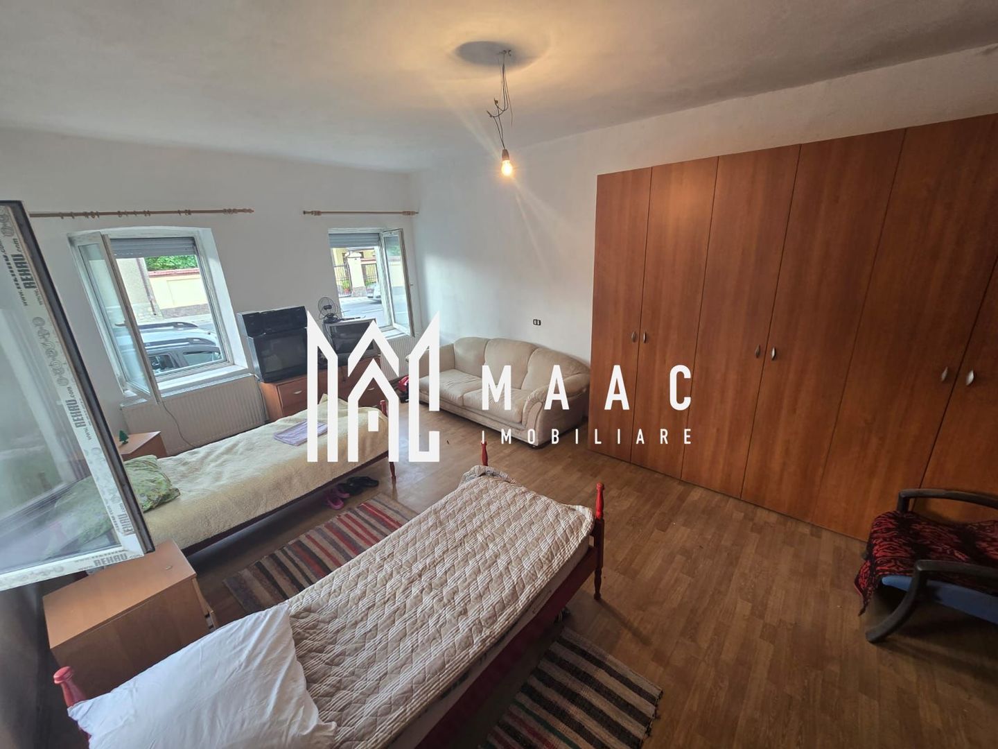 Casă 3 camere | Arpașu de Jos | 120 mp utili, teren 2600 mp, DN1