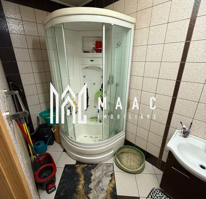 Casă de vânzare 4 camere | Lupeni, Sibiu | 141 mp utili, teren 676 mp