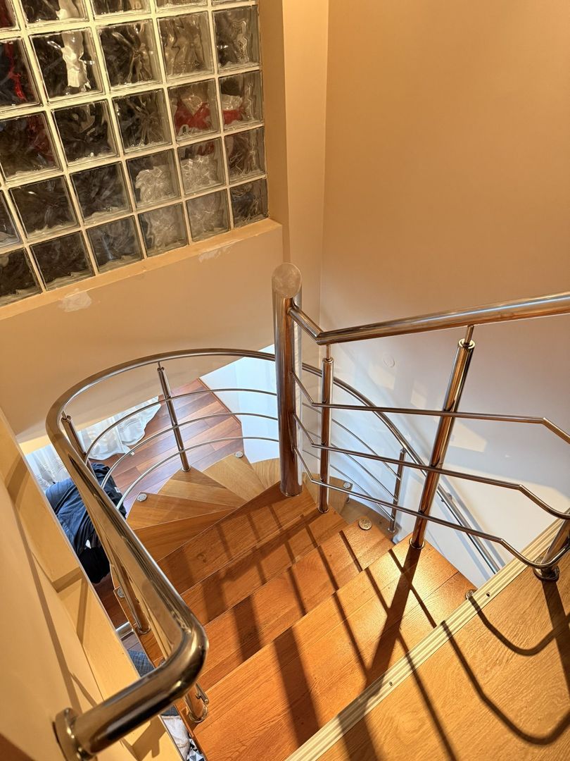 Apartament 4 camere, Strada Domnească